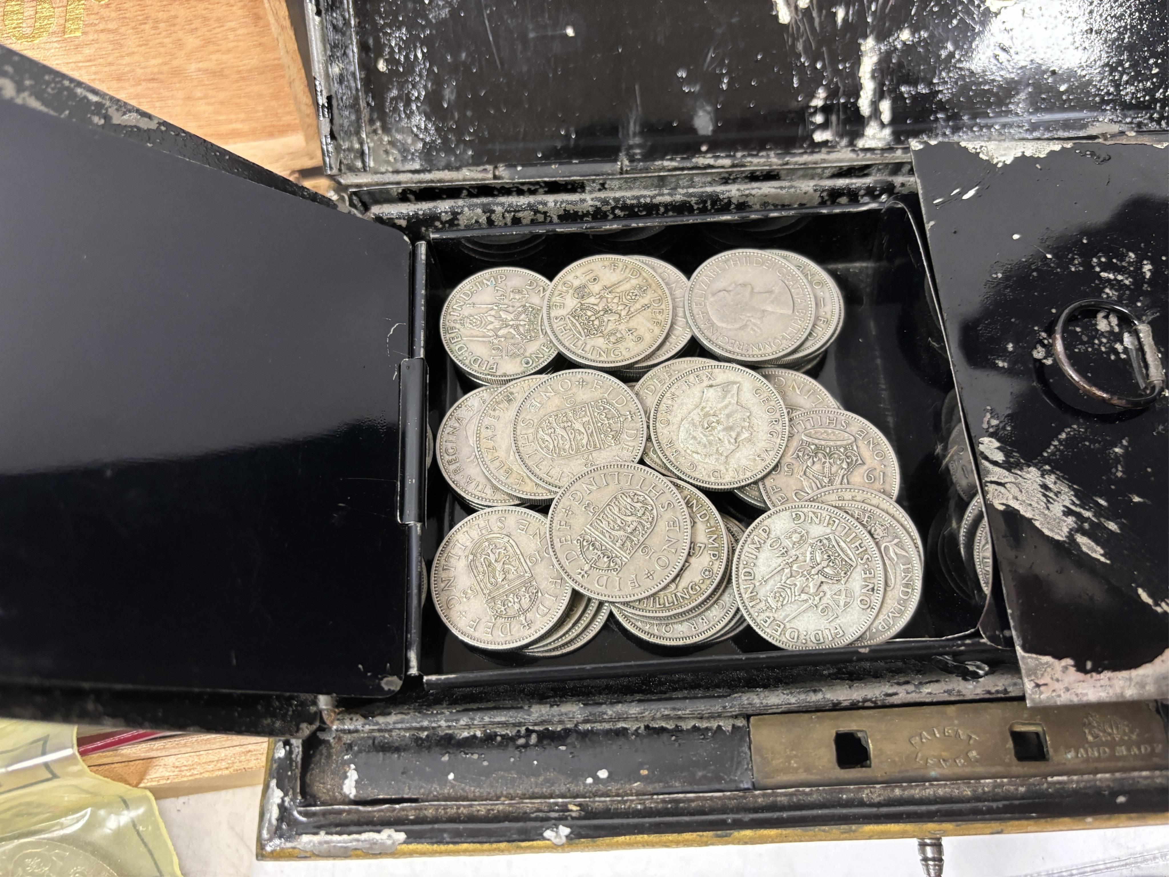 Mostly British coins, 19th/20th century to include two Victoria double florins 1889, good VF, two Victoria crowns 1889 and 1892, Florins to pennies etc.